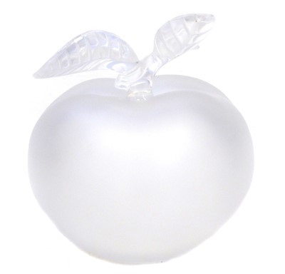 Lot 129 - Lalique apple scent bottle made for Nina Ricci Perfume