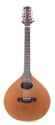 Lot 10 - Oakwood Cittern with case