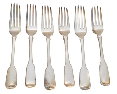 Lot 166 - Six George III and IV dinner forks