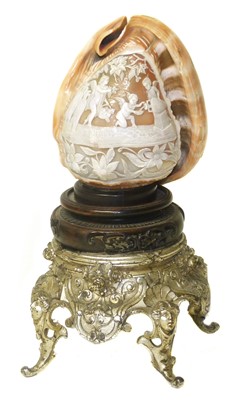 Lot 315 - Table lamp