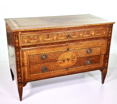 Lot 396 - Late 18th-century Italian commode chest