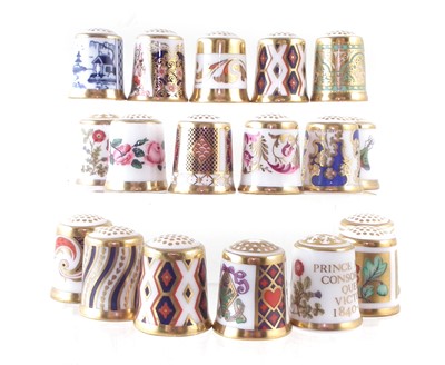 Lot 103 - Eighteen Royal Crown Derby thimbles.