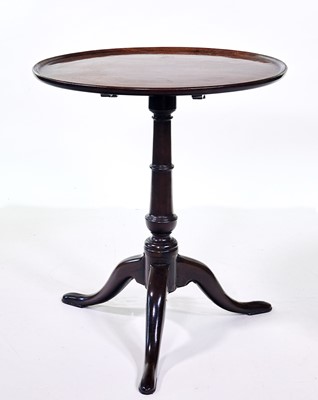 Lot 365 - George III mahogany occasional table