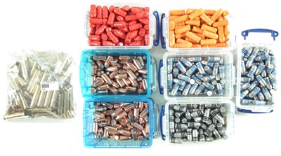 Lot 245 - 45-70 bullet heads and new 100 Starline brass cases