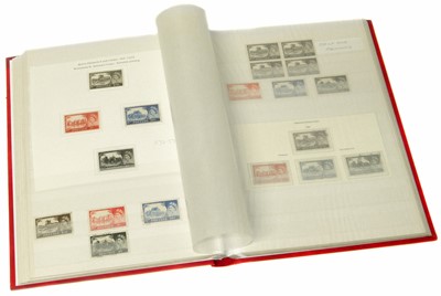 Lot 98 - GB QEII pre-decimal unmounted mint collection in stockbook