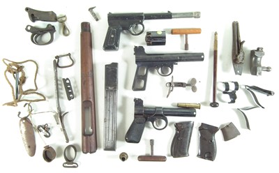 Lot 187 - Colection of gun parts