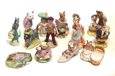 Lot 92 - Fourteen Beswick /. Royal Albert Beatrix potter figures boxed.