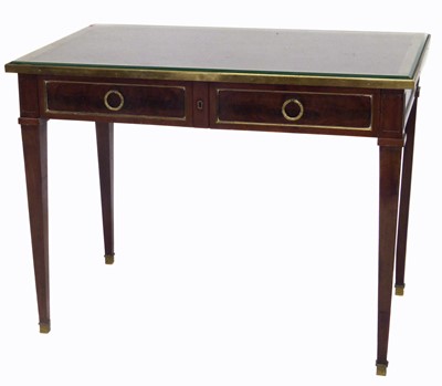 Lot 360 - Late 19th-century continental writing table