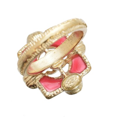 Lot 2 - A Chanel dress ring