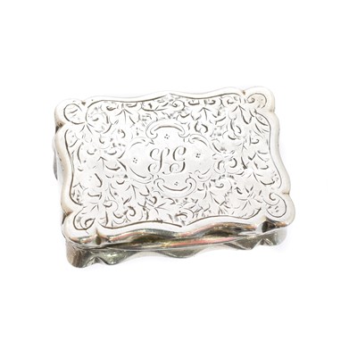 Lot 212 - A Victorian silver vinaigrette