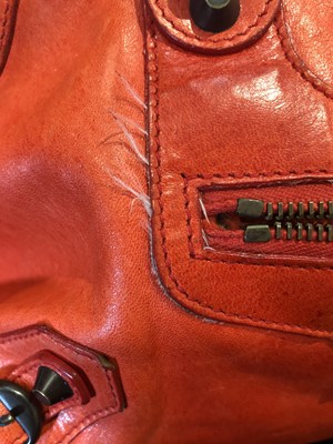 Lot 21 - A Balenciaga Part Time Handbag