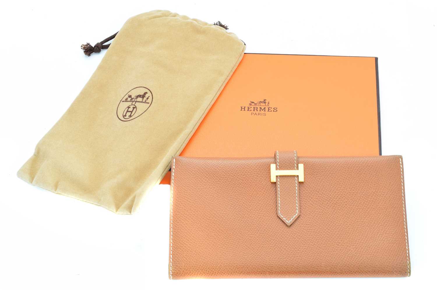 Lot 22 - A Hermès Bearn wallet