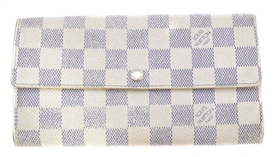 Lot 114 - A Louis Vuitton Sarah wallet