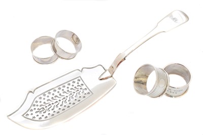 Lot 200 - A William IV silver fish slice