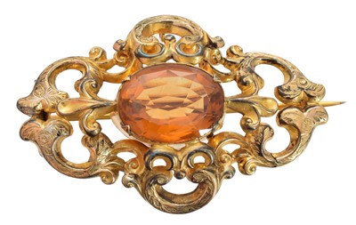 Lot 32 - A Victorian citrine brooch