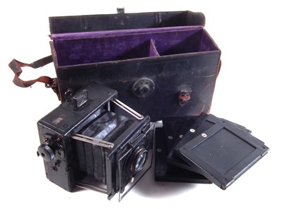 Lot 188 - Ross plate camera with case