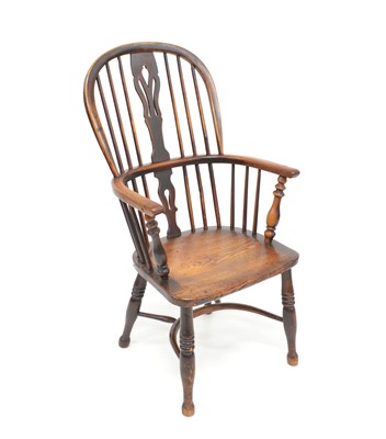 Lot 378 - Mid 19th century ash and elm Windsor chair