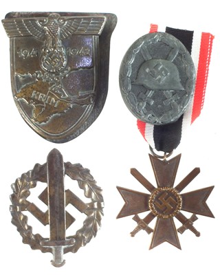 Lot 278 - Three German Third Reich badges and a medal