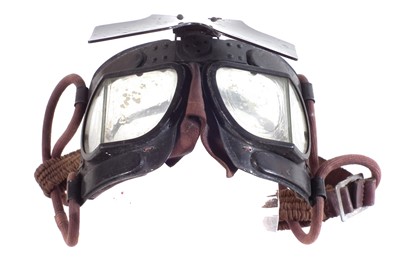 Lot 482 - Pair of RAF / aircrew flying goggles MkIVB