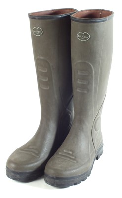 Lot 425 - Pair of Cahmeau size 8 wellington boots