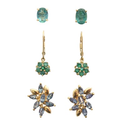 Lot 22 - Three pairs of earrings