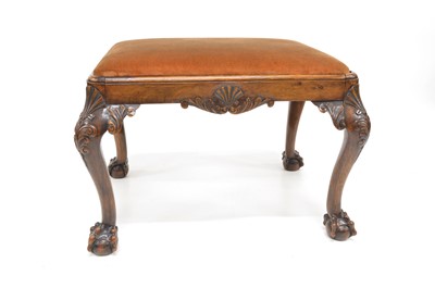 Lot 386 - 20th-century copy of a George II stool
