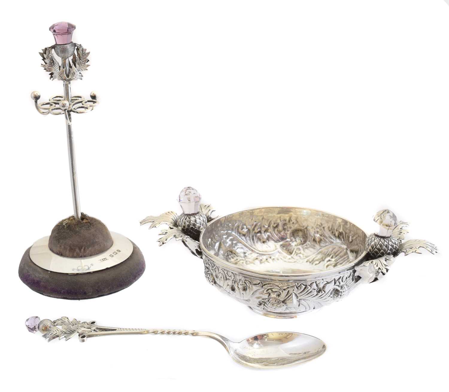 Lot 164 - A selection of Scottish silver