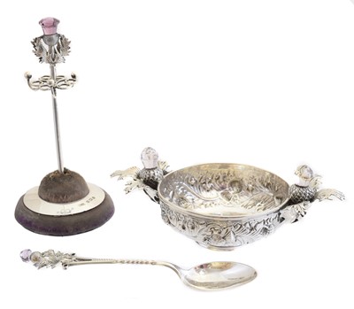 Lot 164 - A selection of Scottish silver