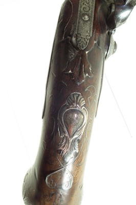Lot 2 - Flintlock Queen Anne pistol by Walker of London