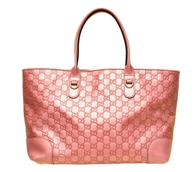 Lot 96 - A Gucci 'Hearbit' Tote Bag