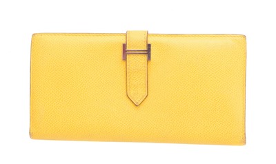 Lot 63 - A Hermès Bearn wallet