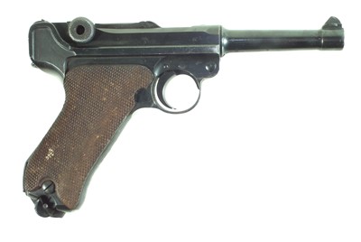 Lot 32 - Deactivated Luger WWII P08 9mm semi-automatic pistol