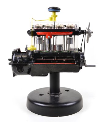 Lot 125 - Demonstration Model of a Four-cylinder Motor