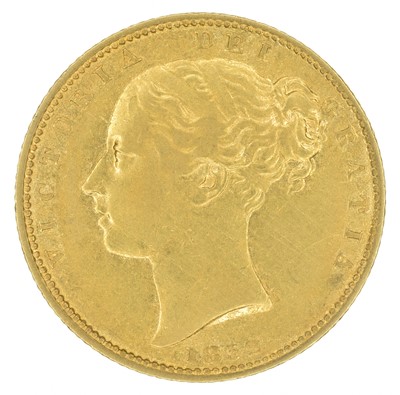 Lot 62 - Queen Victoria, Sovereign, 1852.