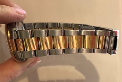 Lot 144 - A gents steel and gold Rolex Oyster Perpetual Datejust wristwatch