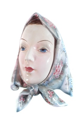 Lot 163 - Goldscheider mask of a lady