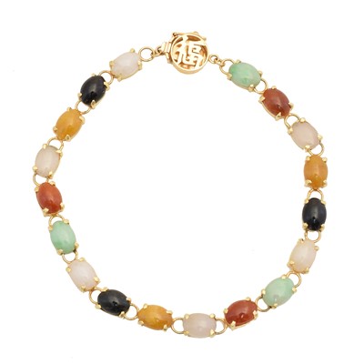 Lot 1 - A jade bracelet