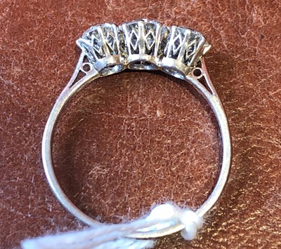 Lot 111 - A diamond three stone ring