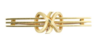 Lot 25 - An early 20th century bar brooch