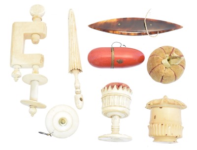 Lot 208 - A selection of 19th century sewing items