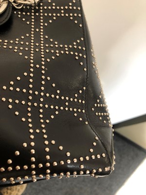 Lot 12 - A Christian Dior Lady Dior MM bag