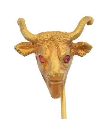 Lot 19 - A buffalo stick pin