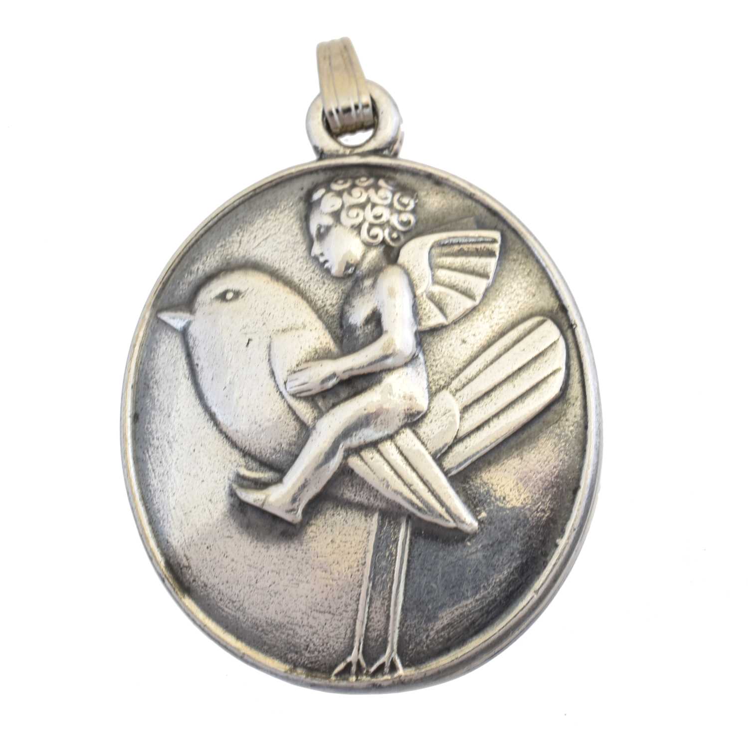 Lot 52 - An early 20th century Seccessionist silver locket pendant