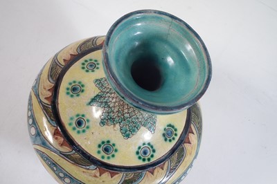 Lot 134 - Della Robbia vase
