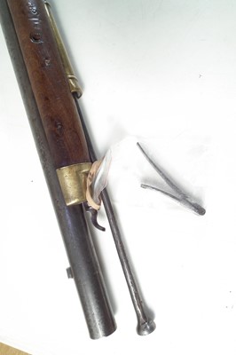 Lot 54 - British Pattern 1840 .620 percussion Constabulary carbine and bayonet
