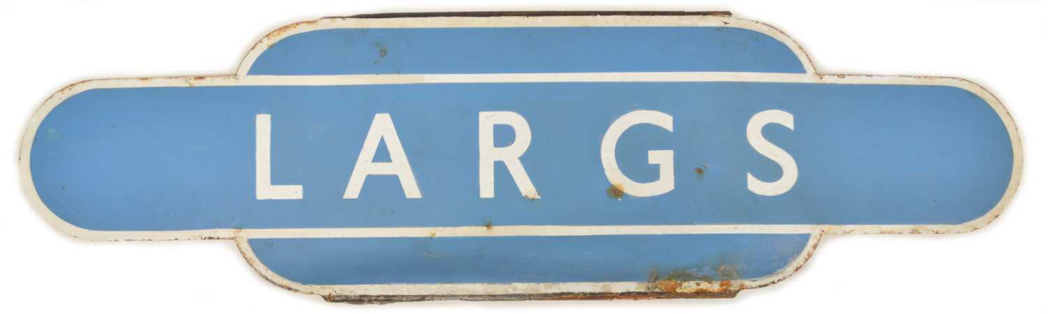 Lot 174 - 'Largs' Totem