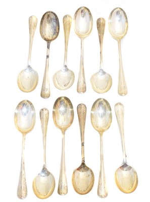 Lot 100 - Twelve George V teaspoons