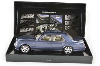 Lot 42 - Minichamps 1:18 scale model of a Bentley Arnage T Meteor