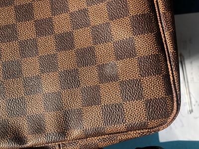 Lot 149 - A Louis Vuitton Damier Ebène Neverfull MM handbag