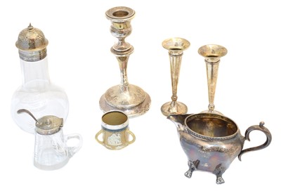 Lot 72 - A selection of silver
